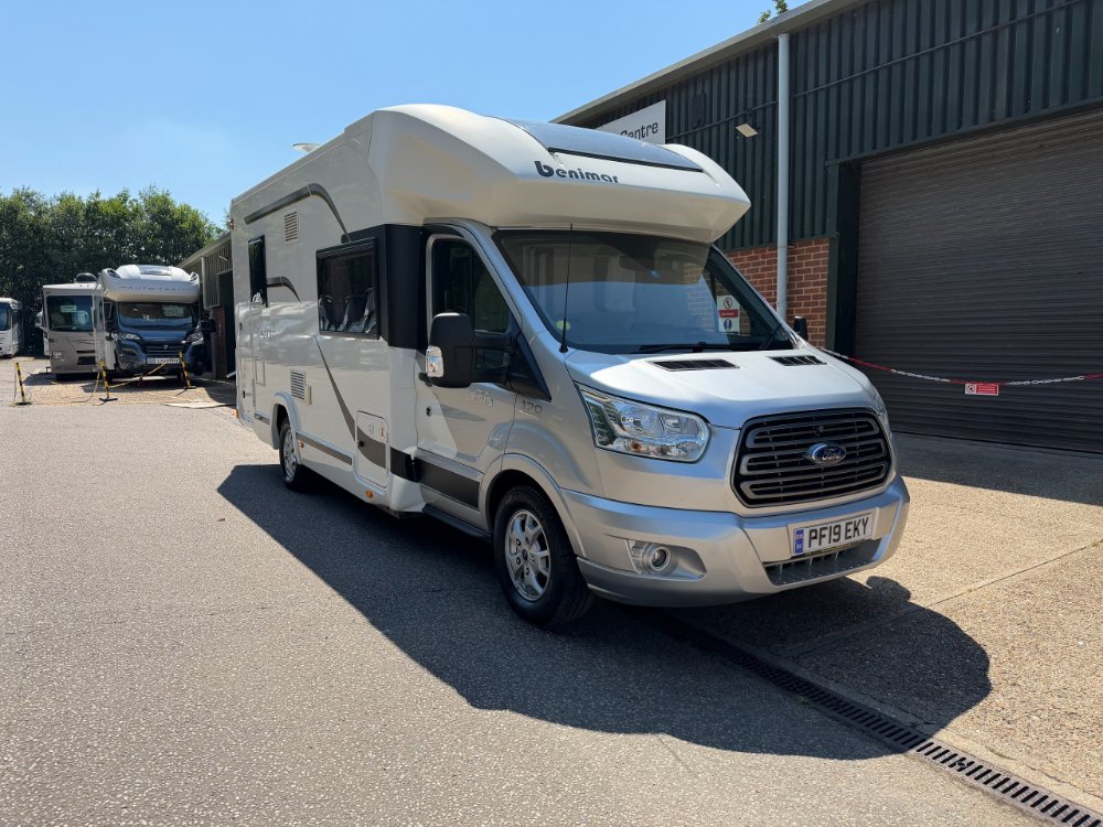 White Benimar Tessoro 486