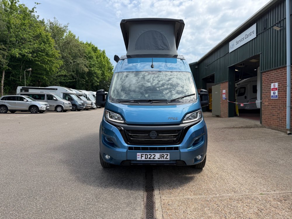 Blue Hymer FREE 540 BLUE EVOLUTION